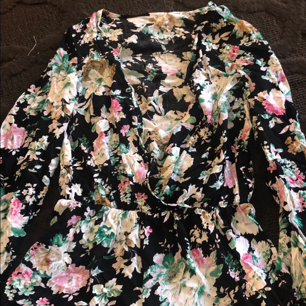 Beautiful romper black multi